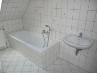 Bad m. Wanne / WC
